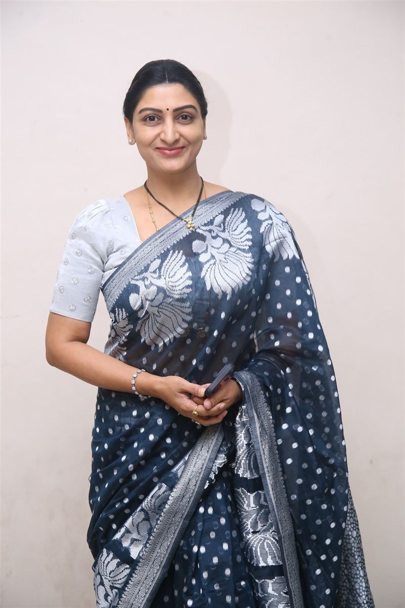 Telugu Actress Mani Chandana Stills at Bhale Unnade Movie Launch